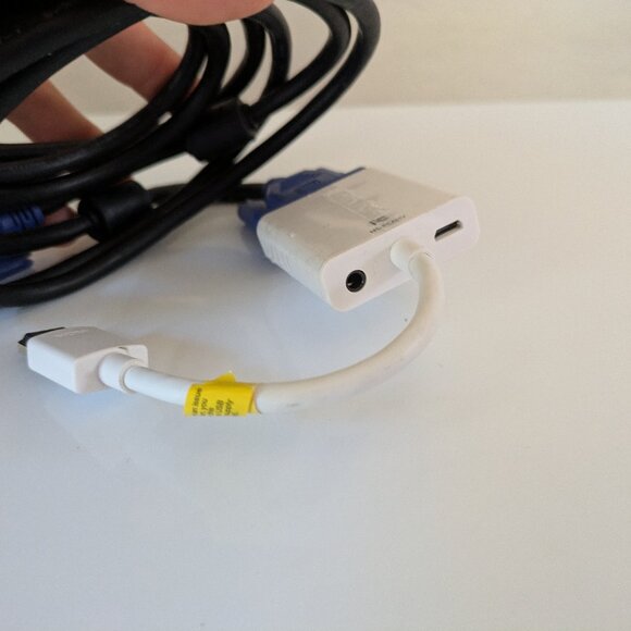 Insignia HDMI to VGA Adapter with Cable – Used, Good Condition - Picture 3 of 4